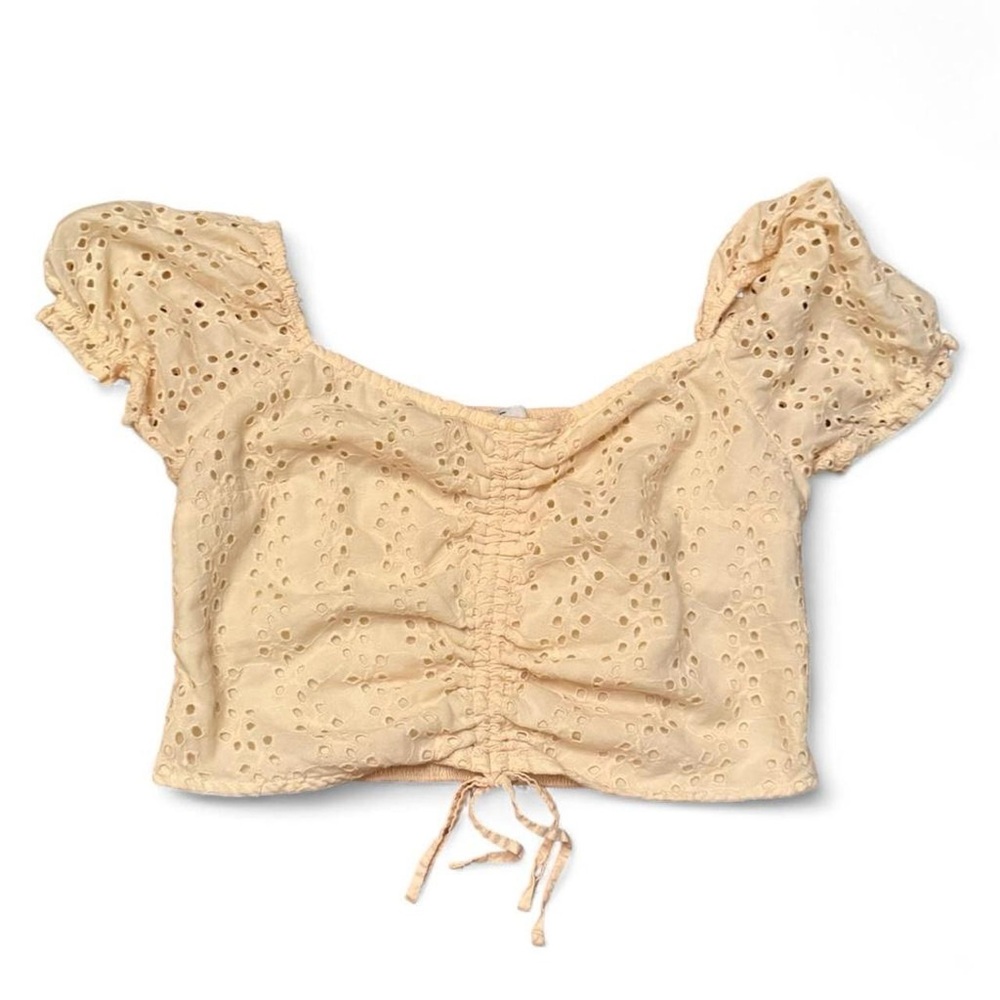 Hollister Eyelet Crop Top Women’s Sz Medium Yellow